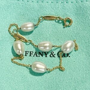 Tiffany & Co. Gold Chain with White Pearls Bracelet